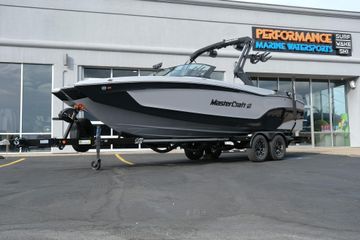 2026 MasterCraft XT24