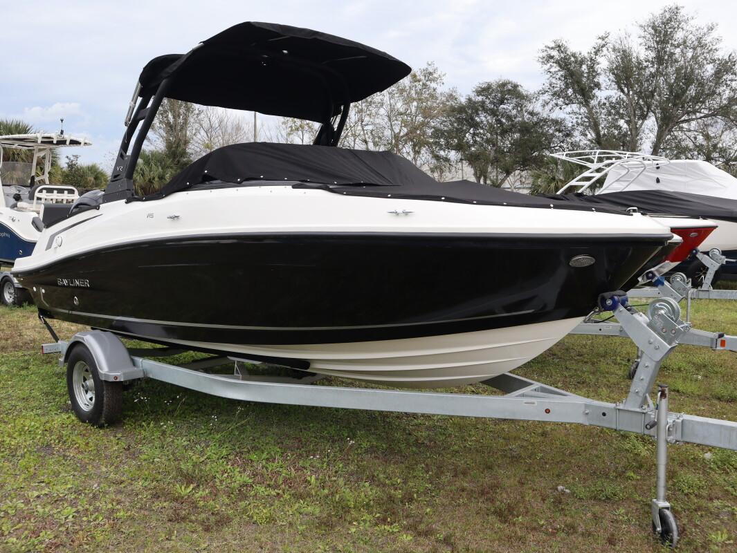 2024 Bayliner VR5