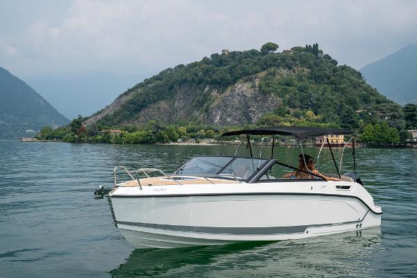 Quicksilver Activ 675 Cruiser Quicksilver Activ 675 Cruiser
