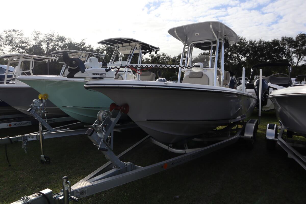 Key West Bay Reef 230BR