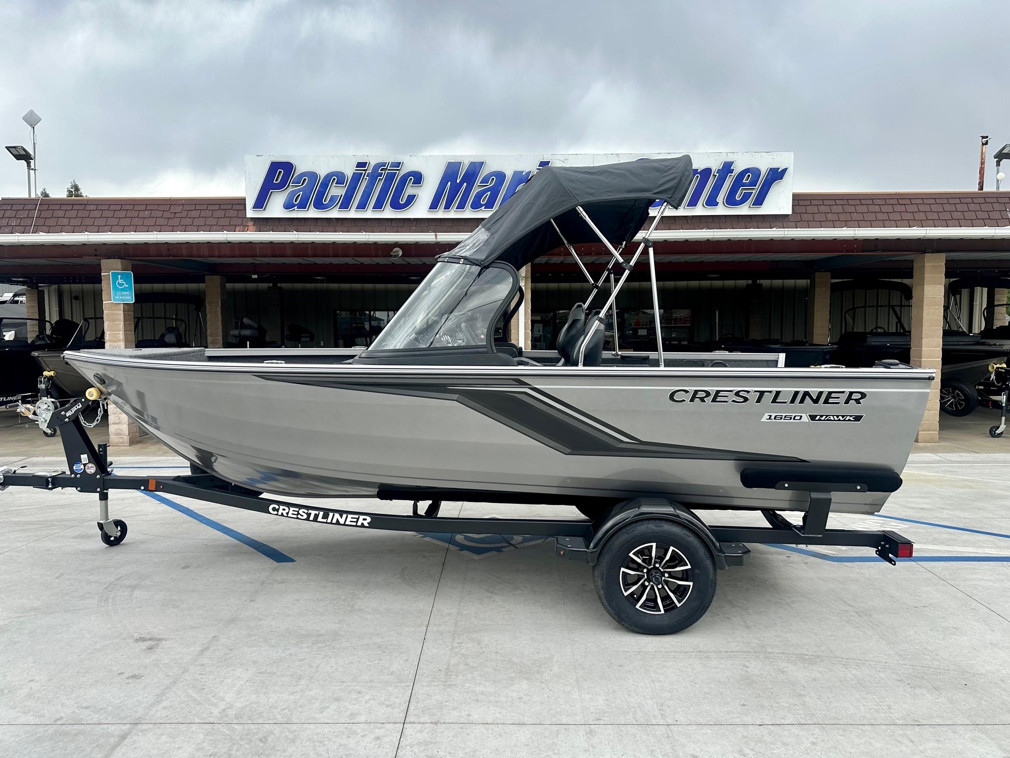 2025 Crestliner Hawk 1650 WT JS w/ 90HP Mercury!