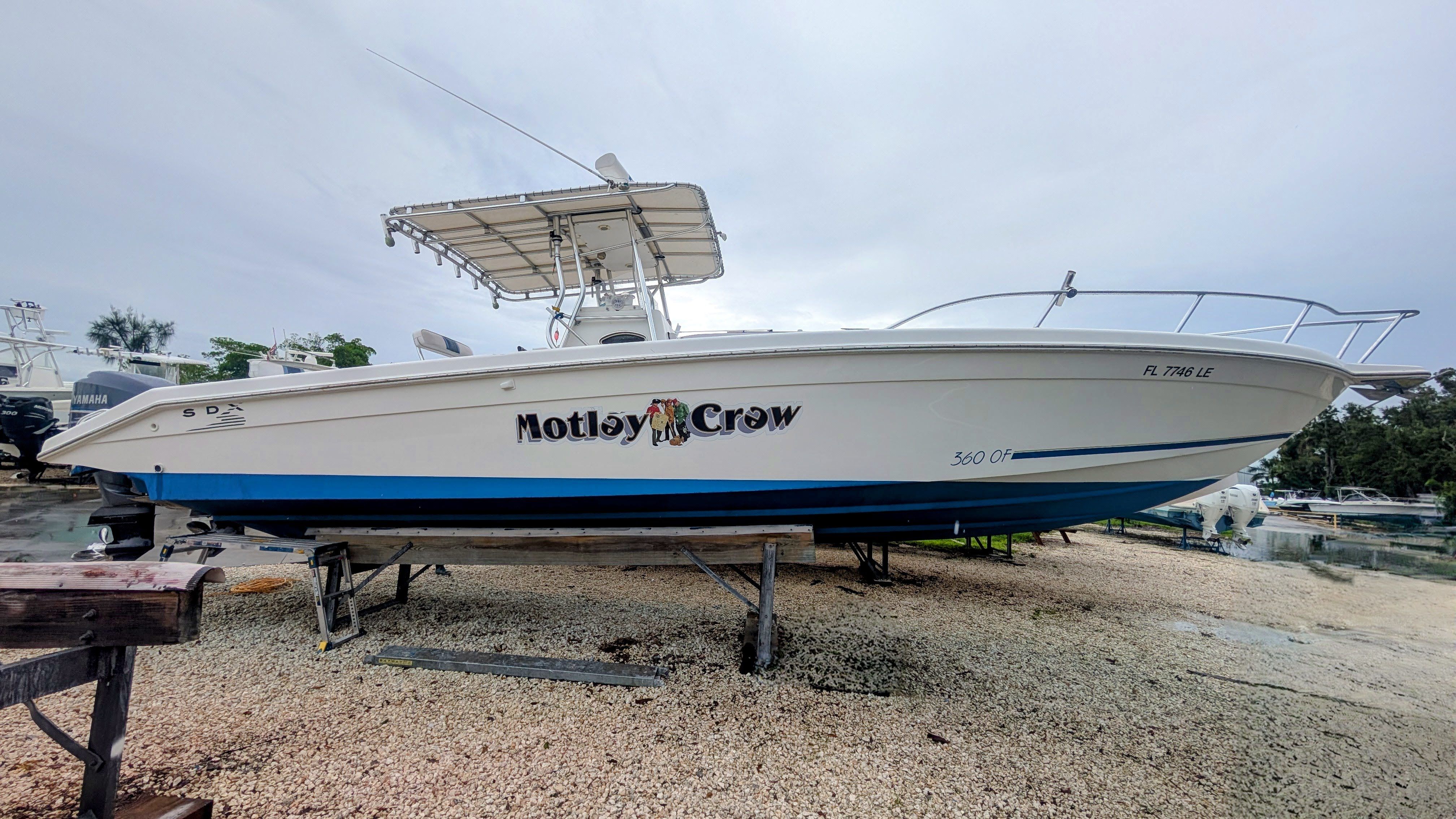 2000 Al Dhaen 360 Open Fisher