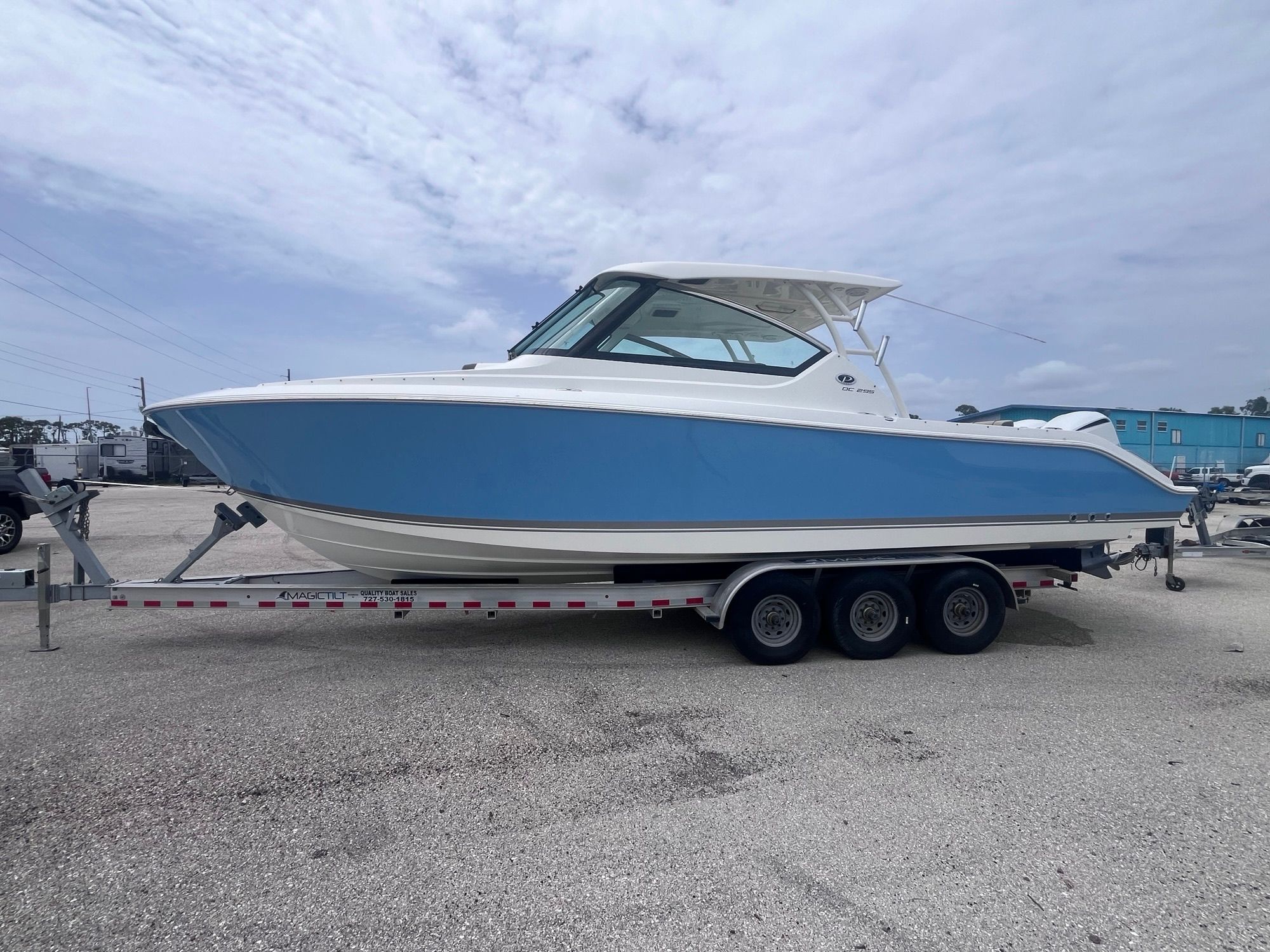 2019 Pursuit DC 295
