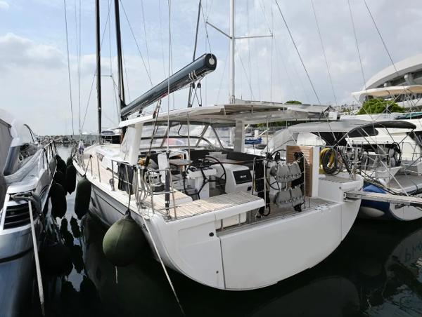 Hanse 675