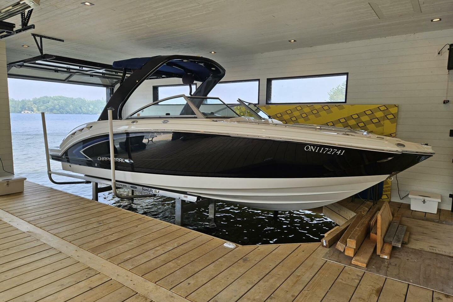 2008 Chaparral 264 Sunesta