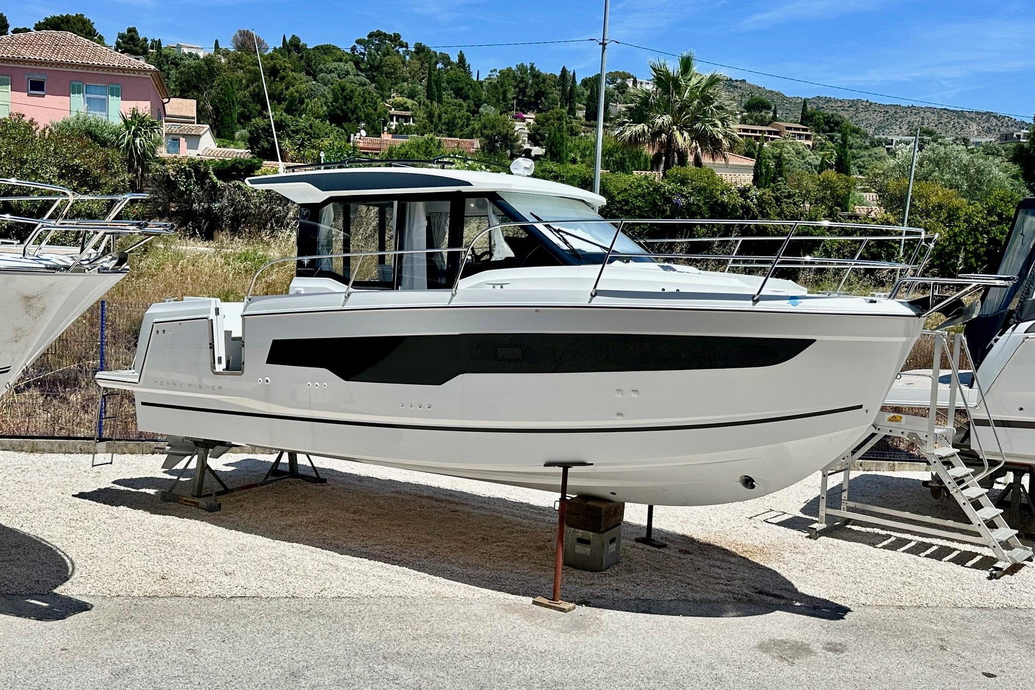 2026 Jeanneau Merry Fisher 895