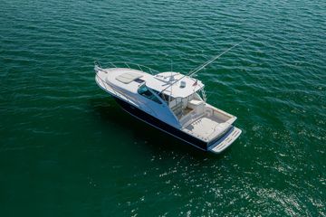 2017 Tiara Yachts 43 Open