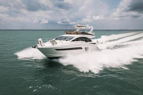 2015 Sea Ray 510 Fly