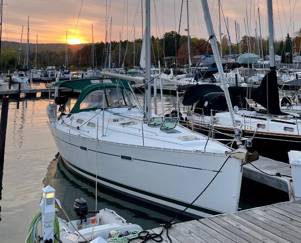 Beneteau Oceanis Clipper 393