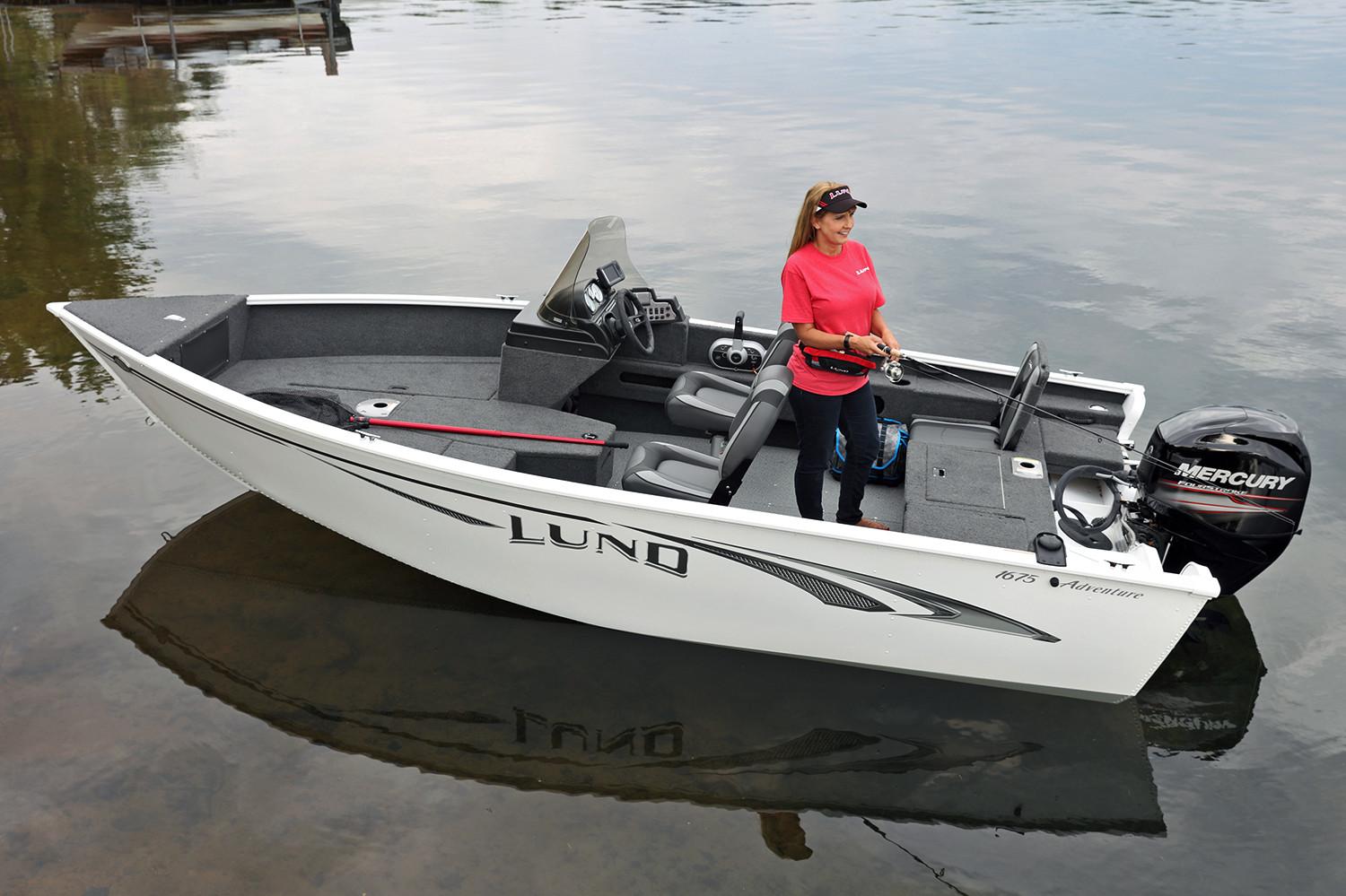 Lund Boat image