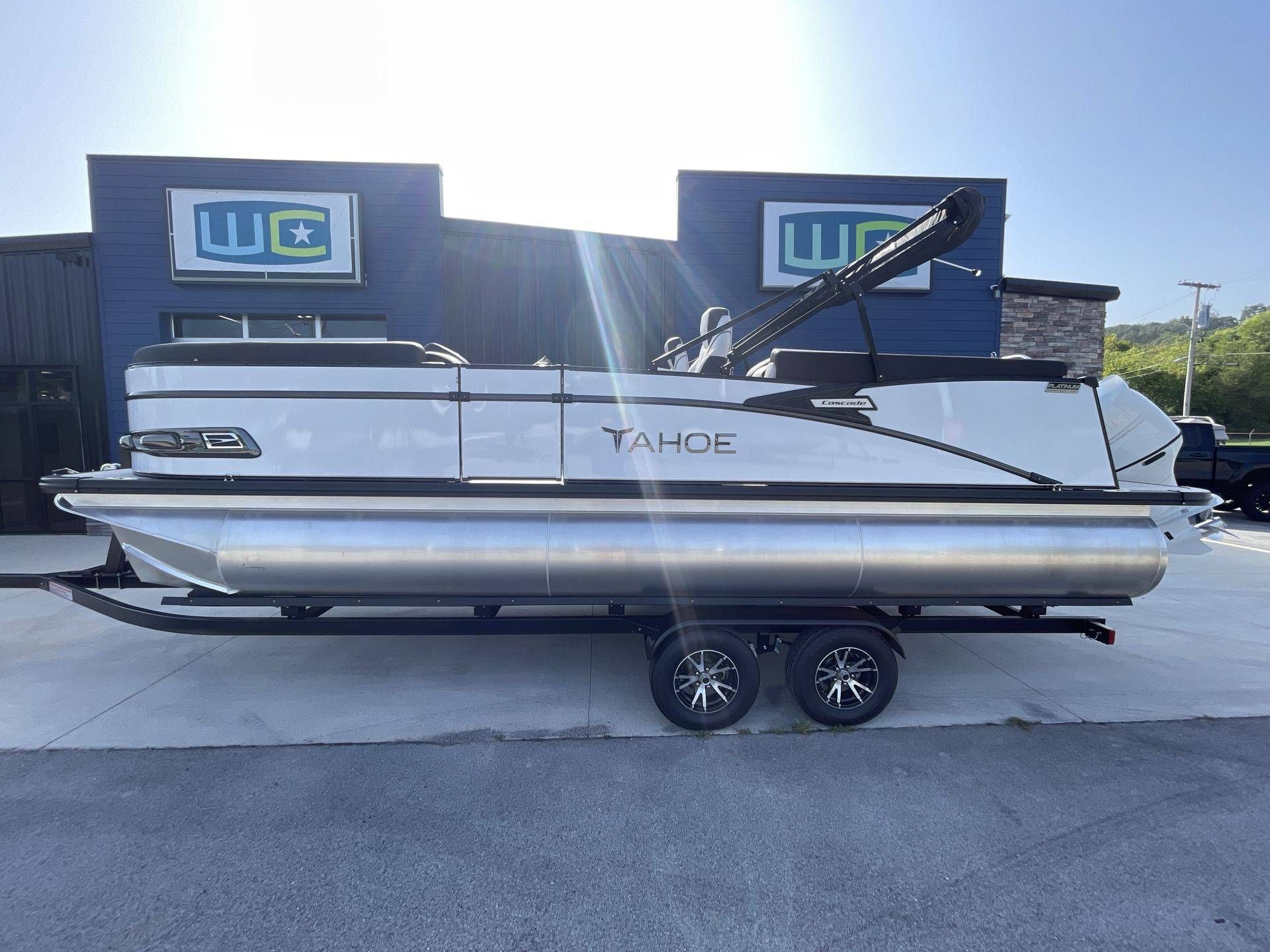 2024 Tahoe 23 CASCADE QL