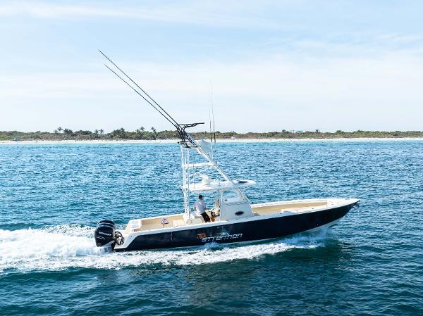 2012 Contender 39 ST