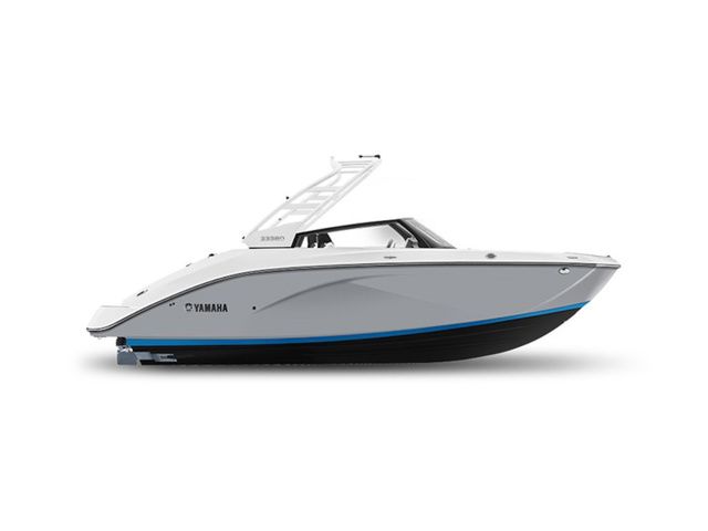 Yamaha Boats 222SD 2026 Yamaha Boats 222SD, sleek white design, side view.