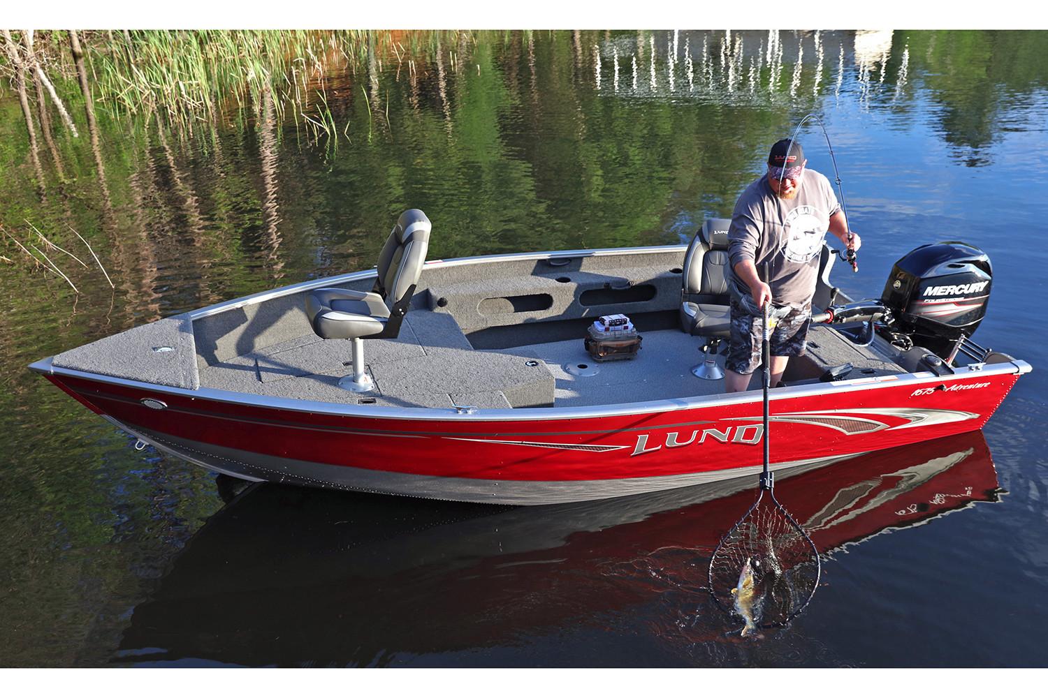 Lund Boat image