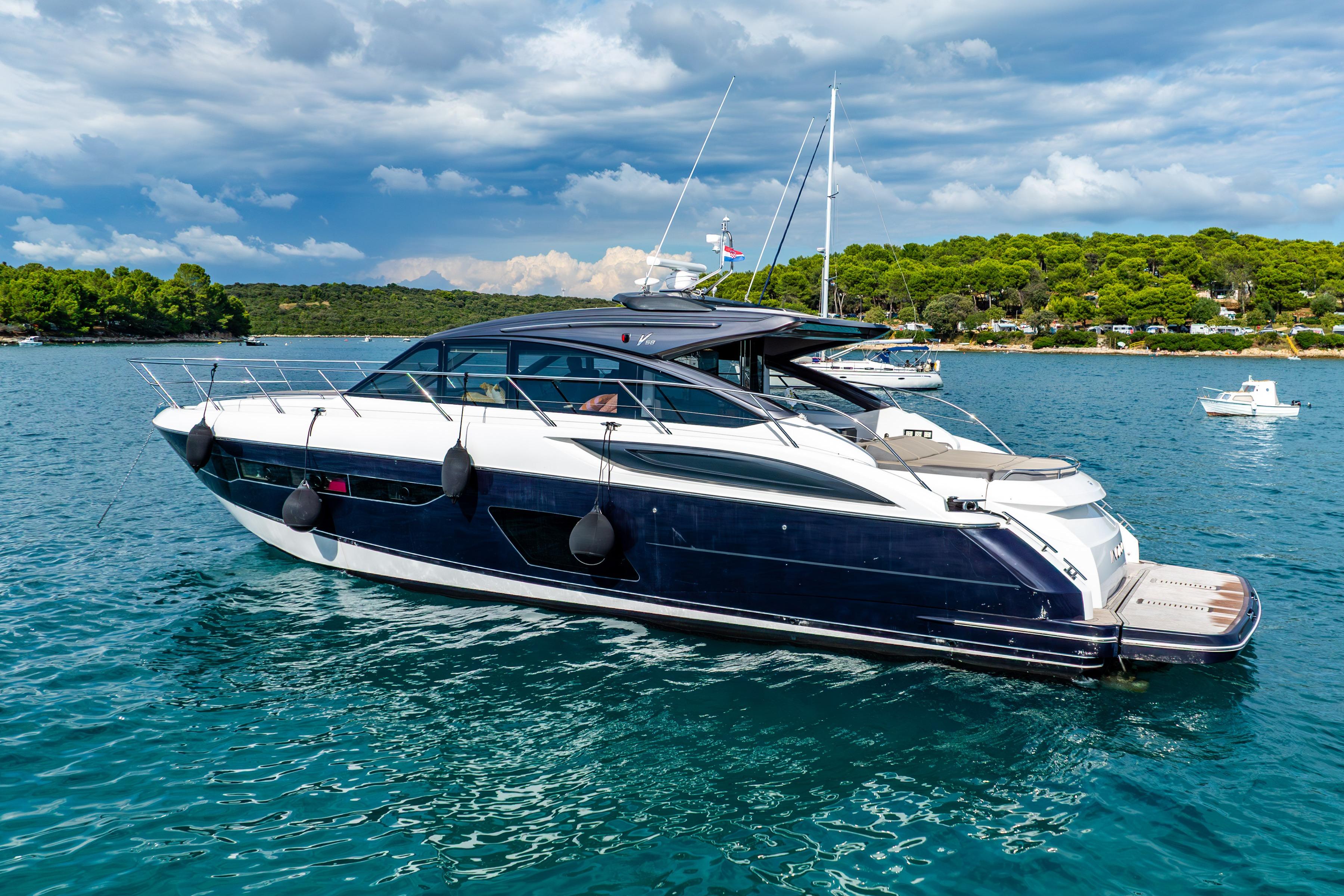 2017 Princess V58