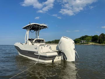 2024 Finseeker 230 CC
