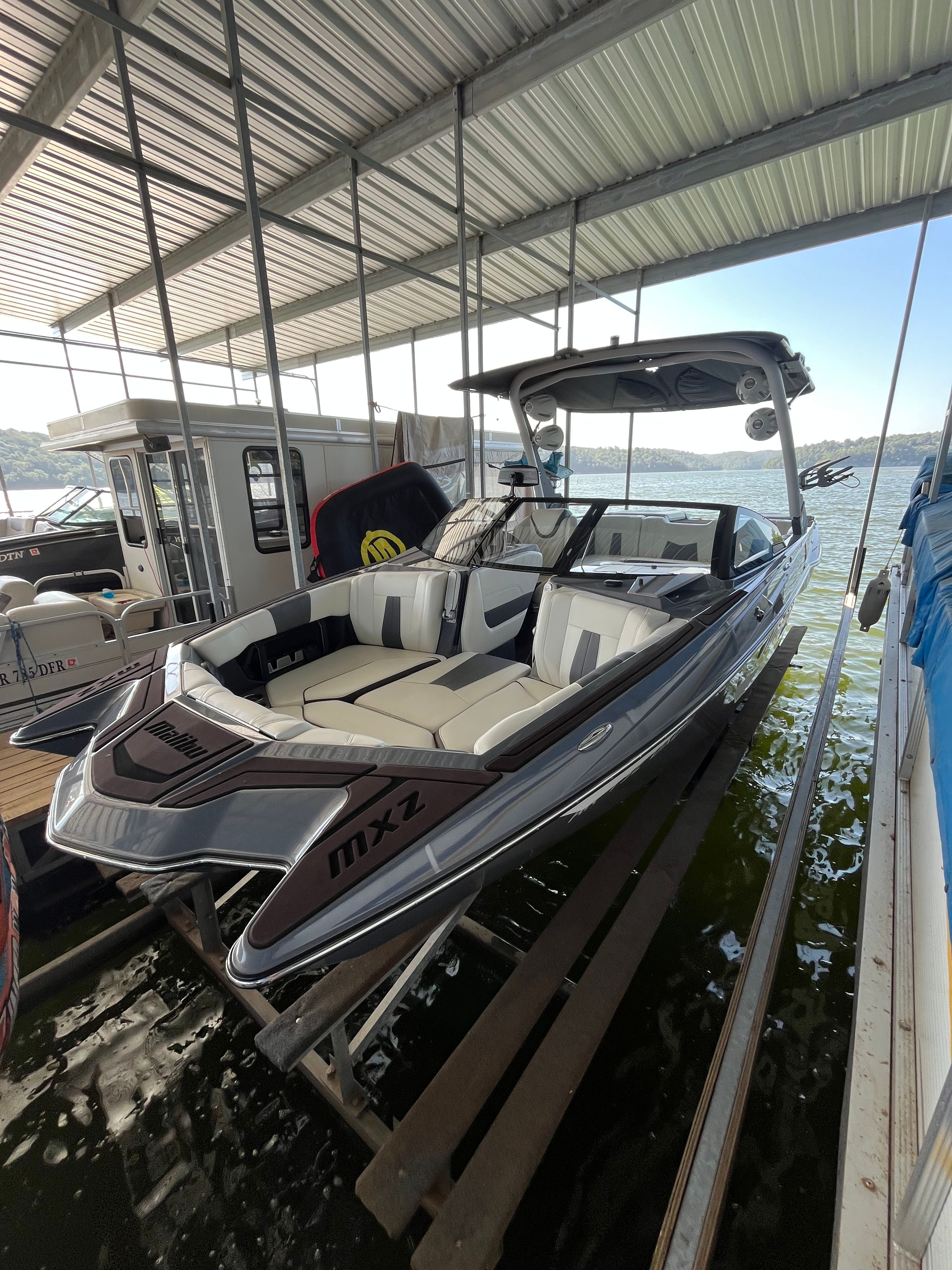 2022 Malibu Wakesetter 23 MXZ