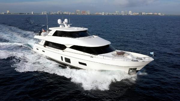 2017 Ocean Alexander Motor Yacht