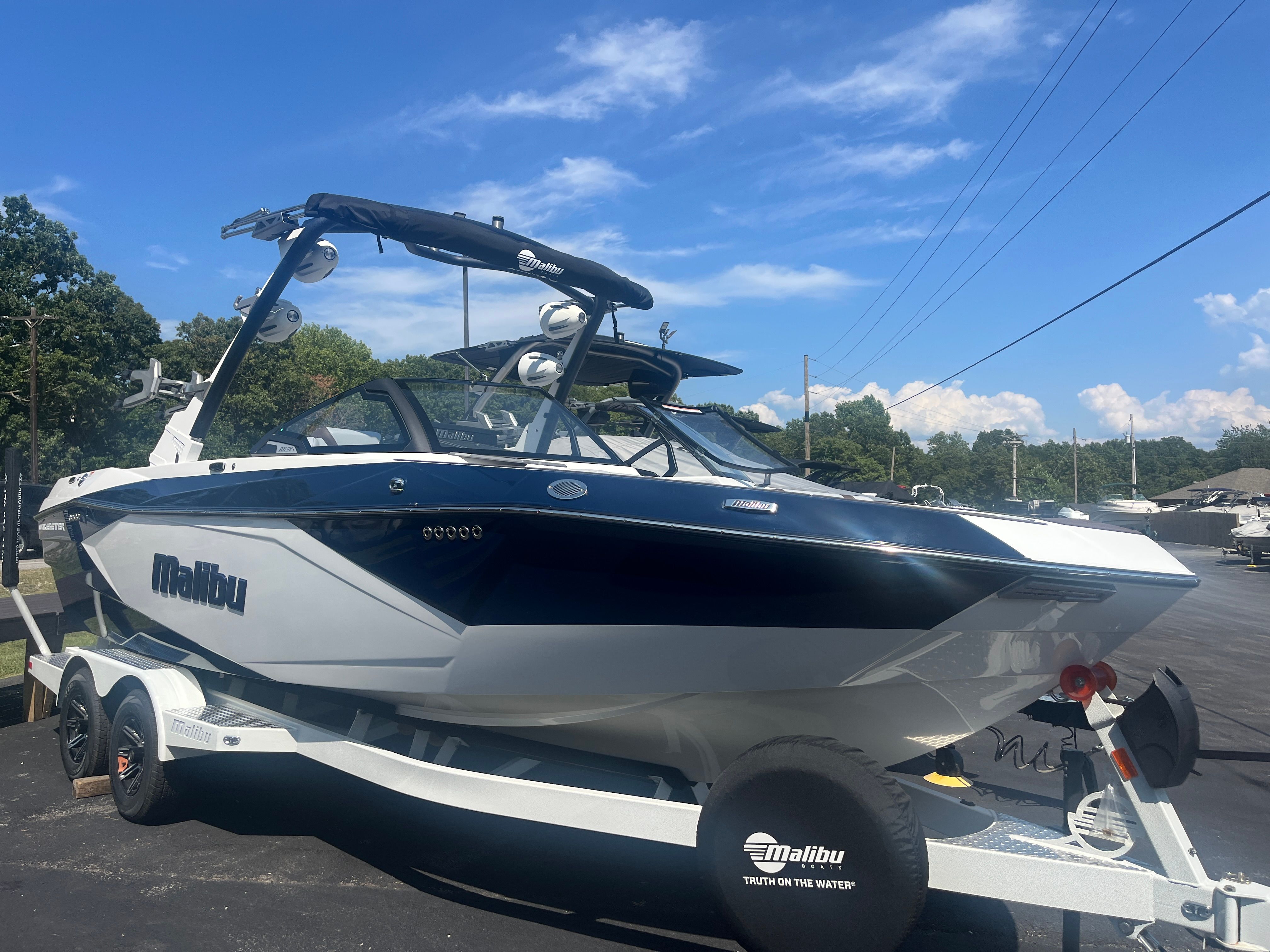 2025 Malibu Wakesetter 23 LSV
