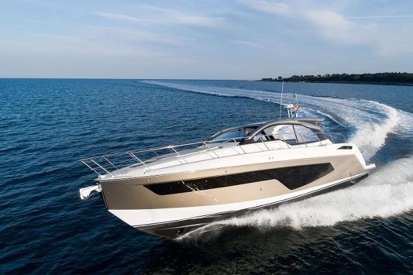 Azimut 51 Atlantis 7643688_20201101233208566_1_XLARGE.jpg