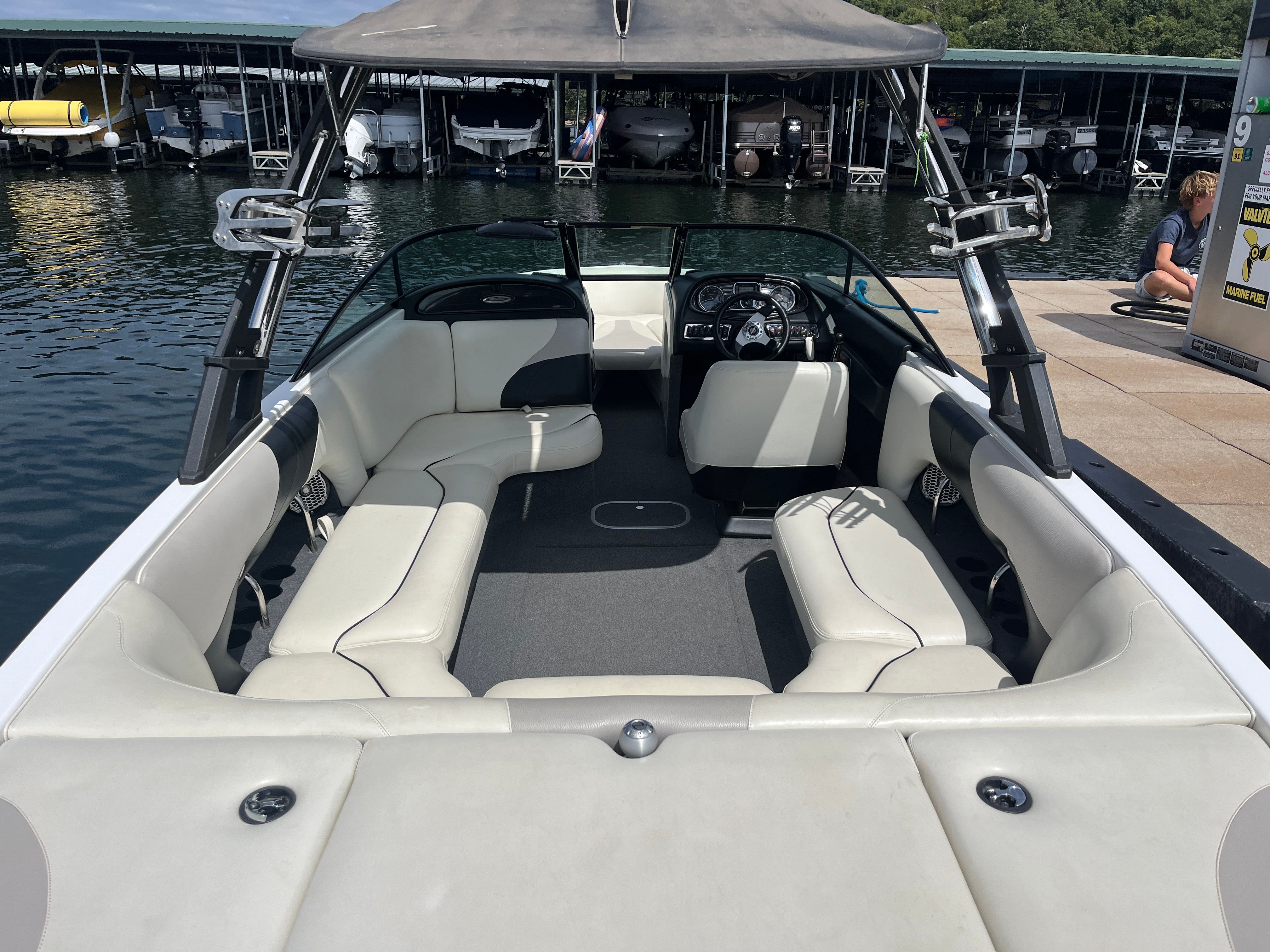 2012 Malibu 23VRIDE