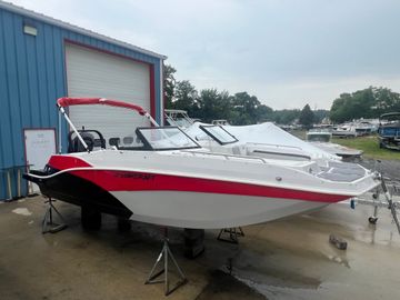 2024 Starcraft SVX 230 OB