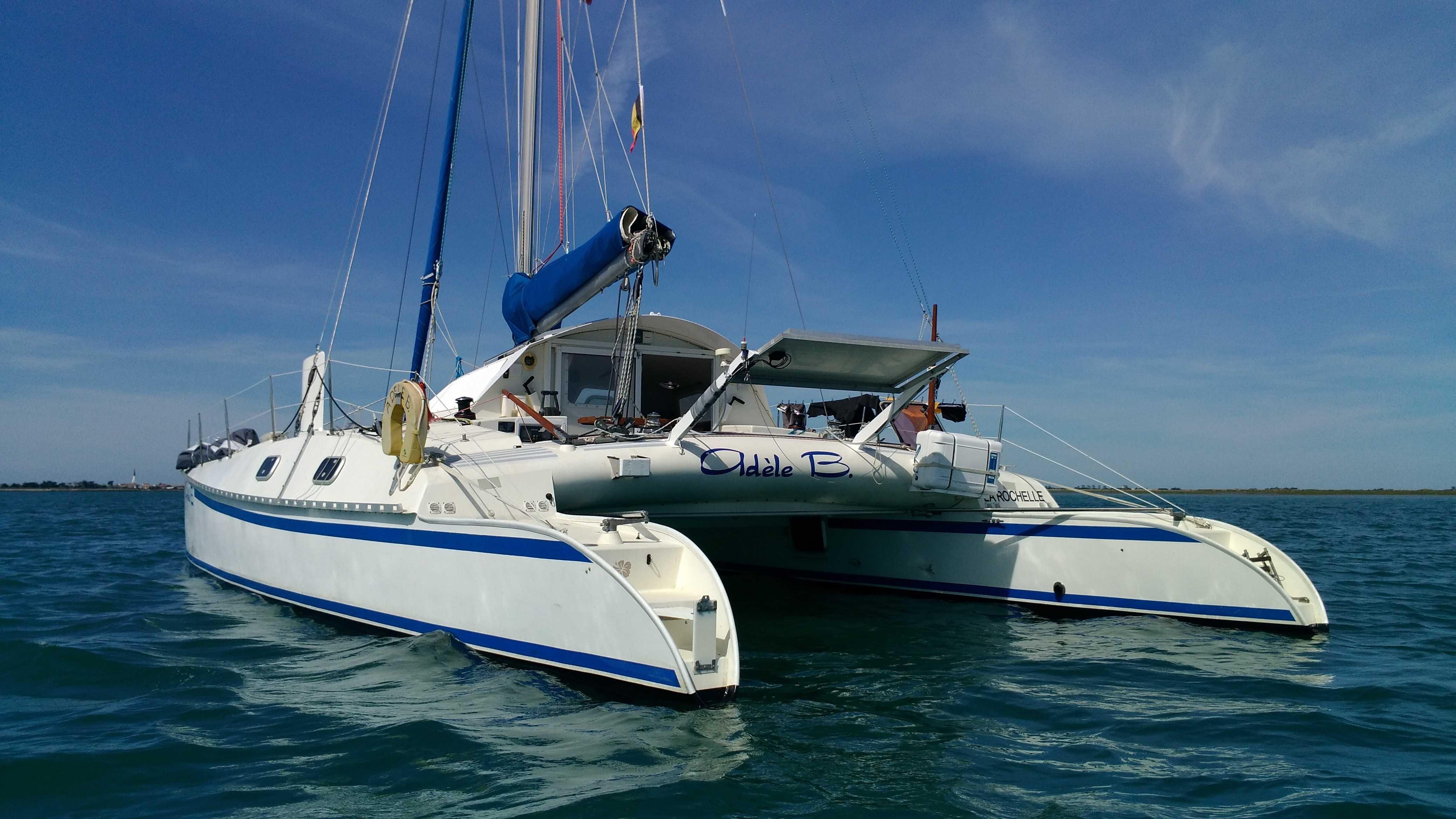 catamaran outremer 43