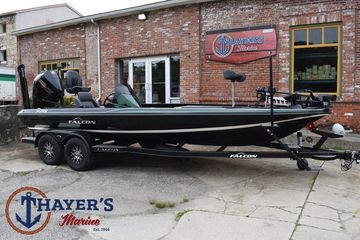 2025 Falcon Bass Boats F215