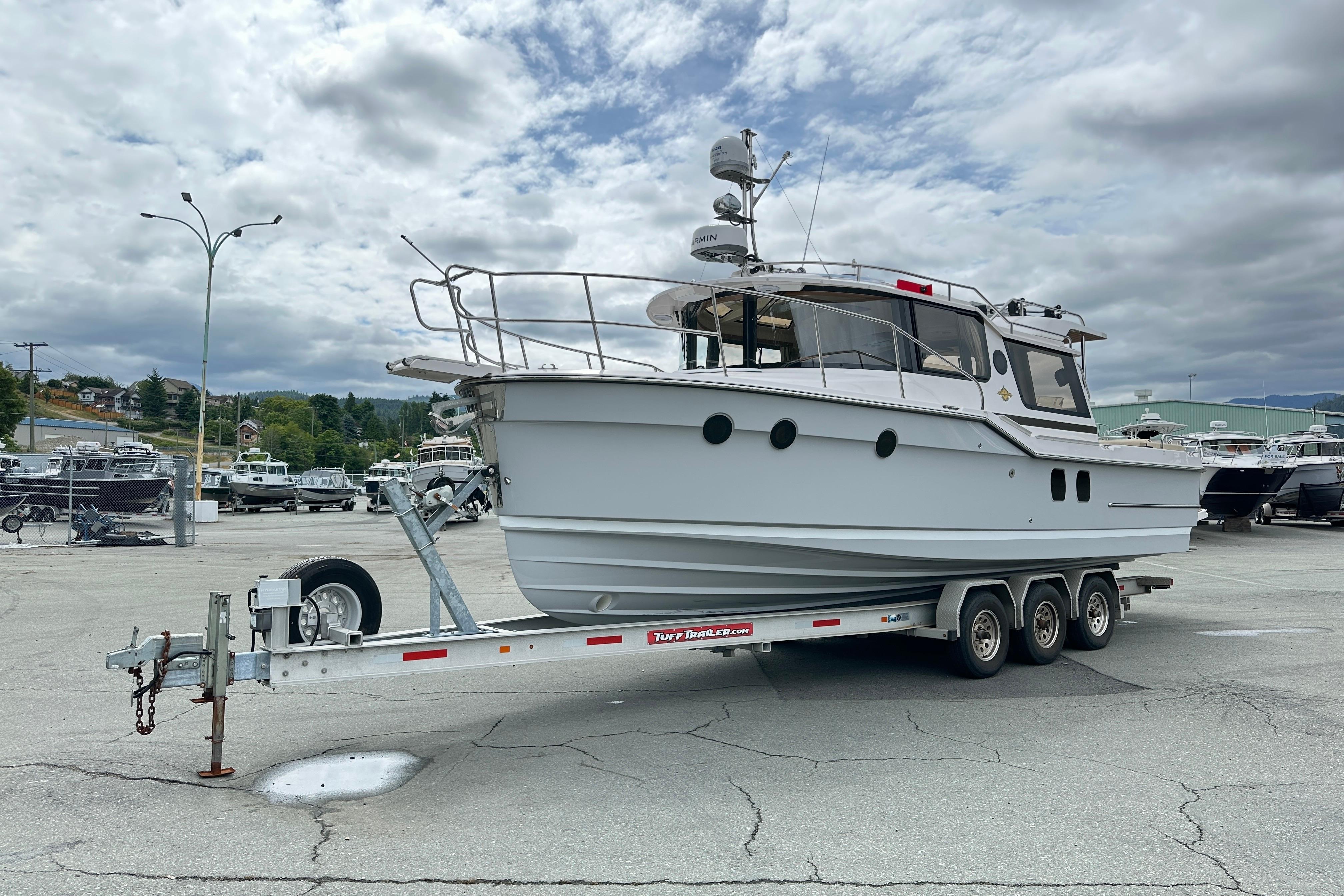 2025 Ranger Tugs R-29S