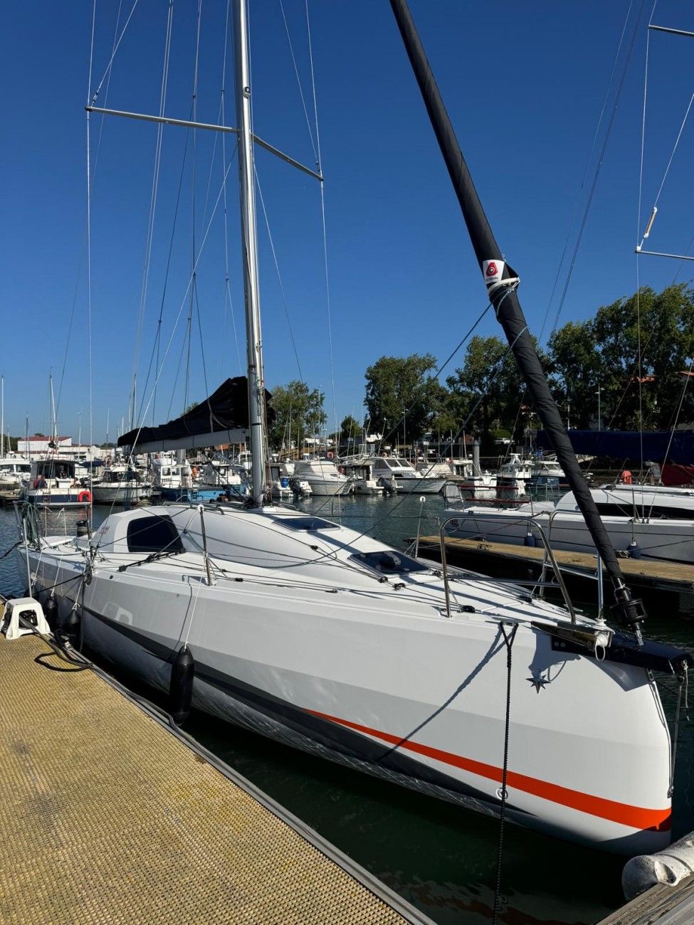 2025 Jeanneau Sun Fast 3300