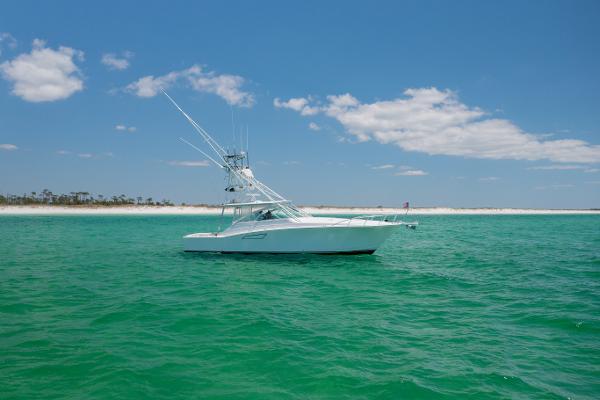 2000 Cabo 45 Express