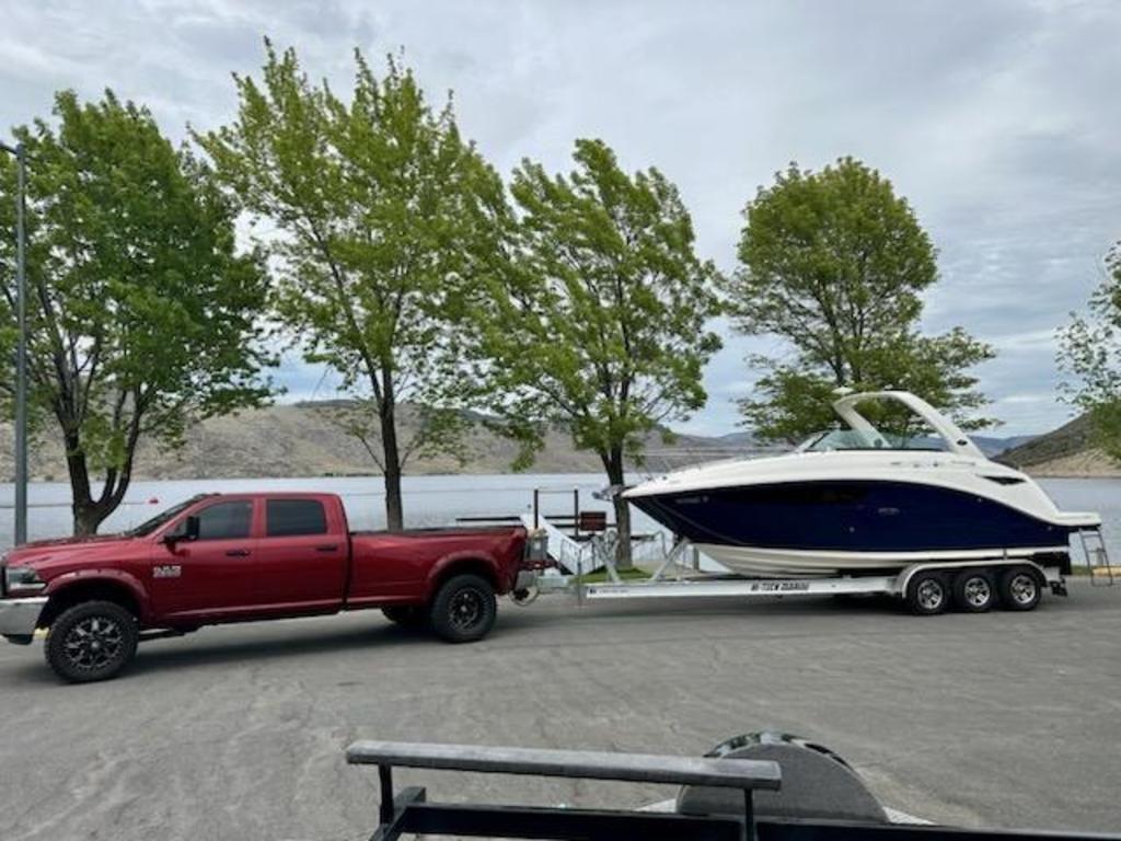 Sea Ray Sundancer 260