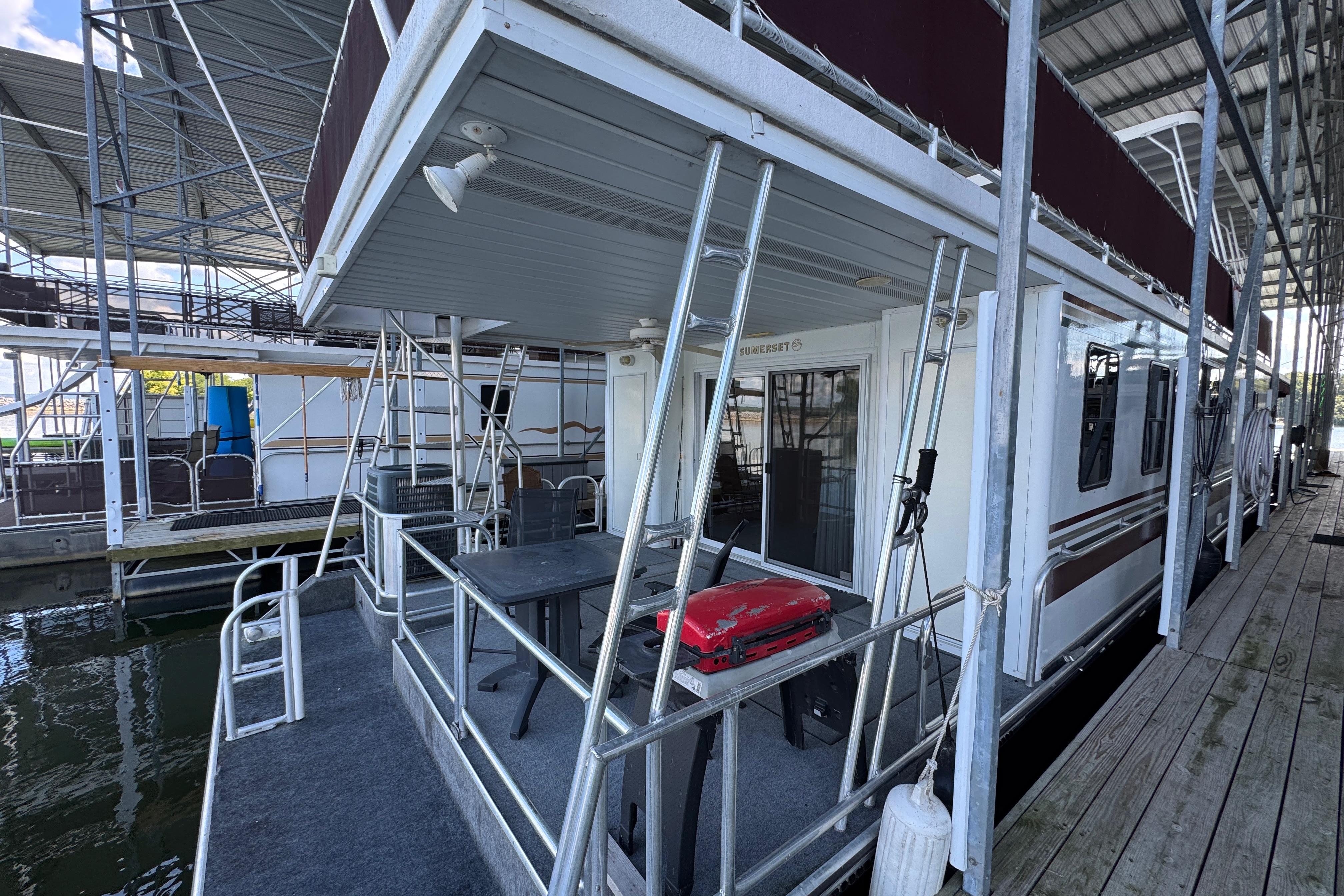 2002 Sumerset Houseboat