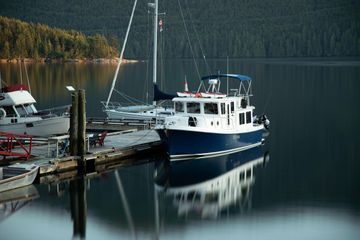 2005 American Tug 34