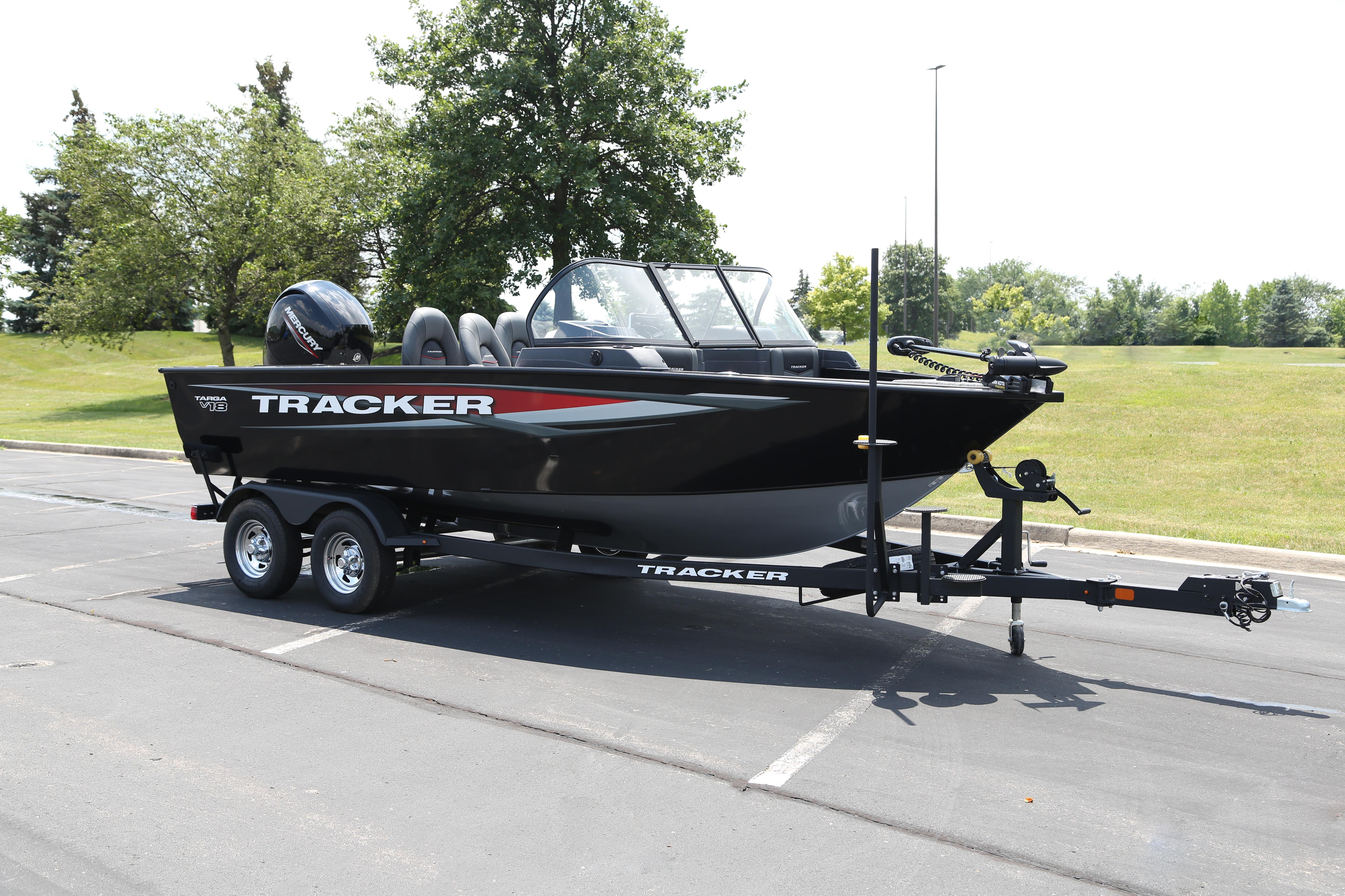 2026 Tracker Targa V-18 WT