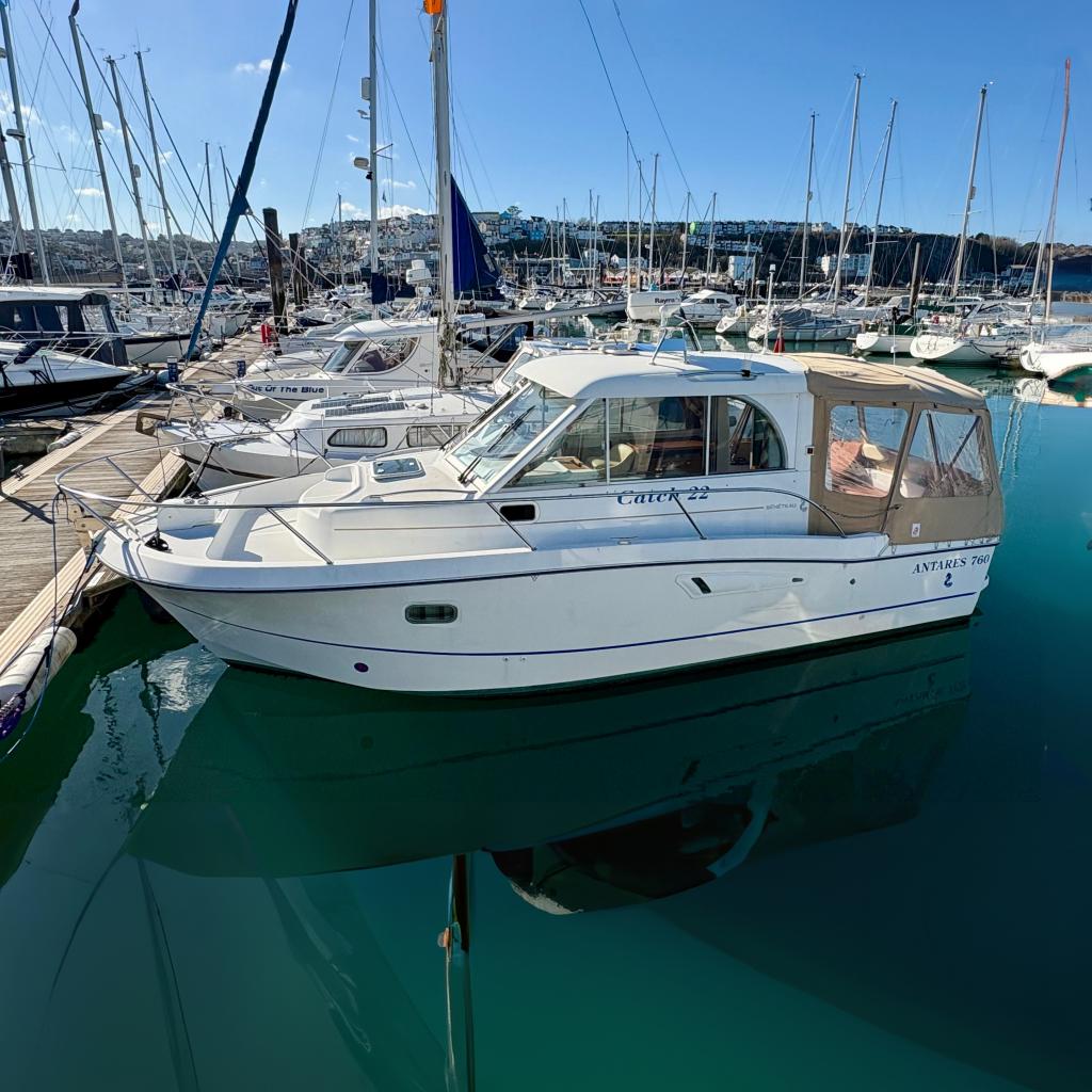 Beneteau Antares 7.60