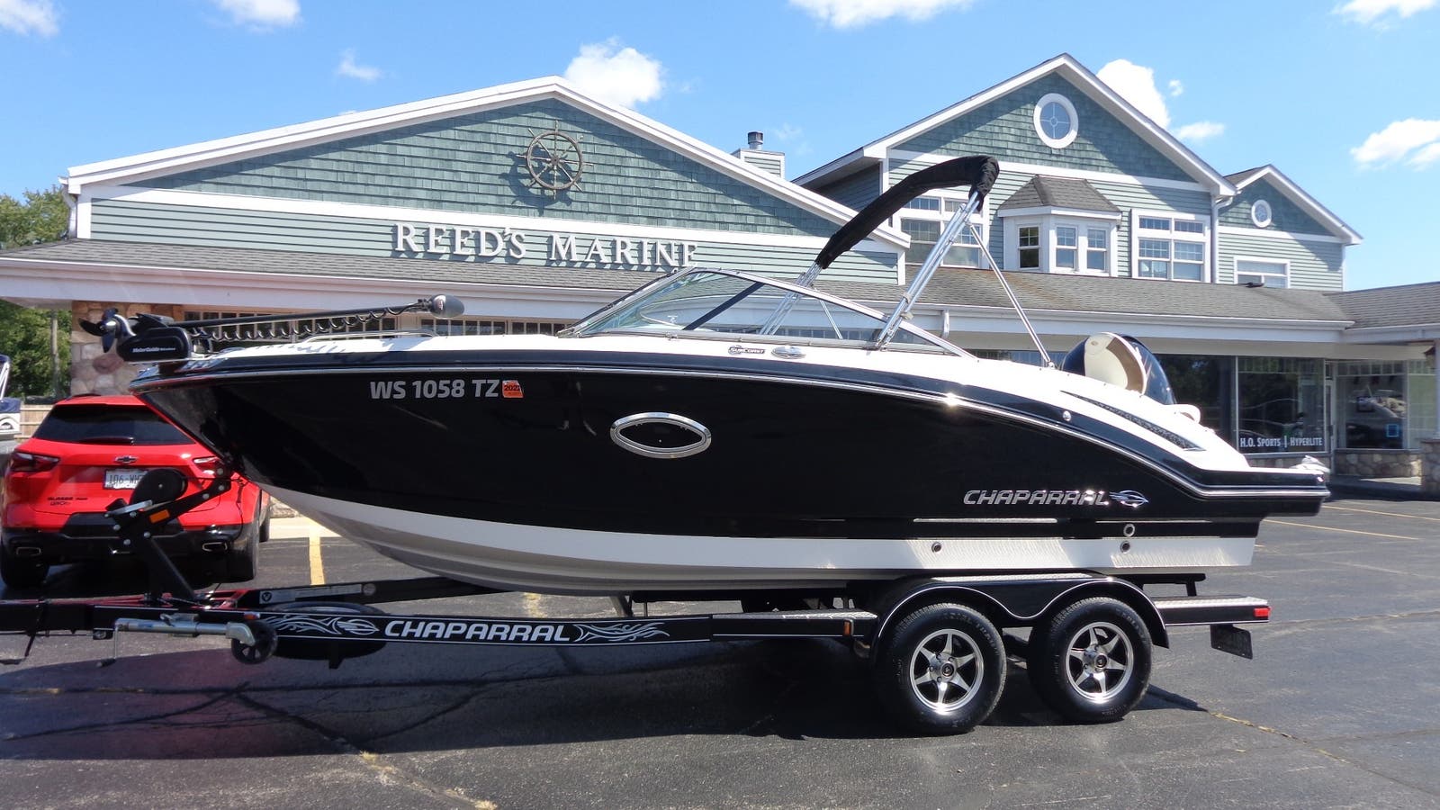 Chaparral 210 Suncoast Port Side 
