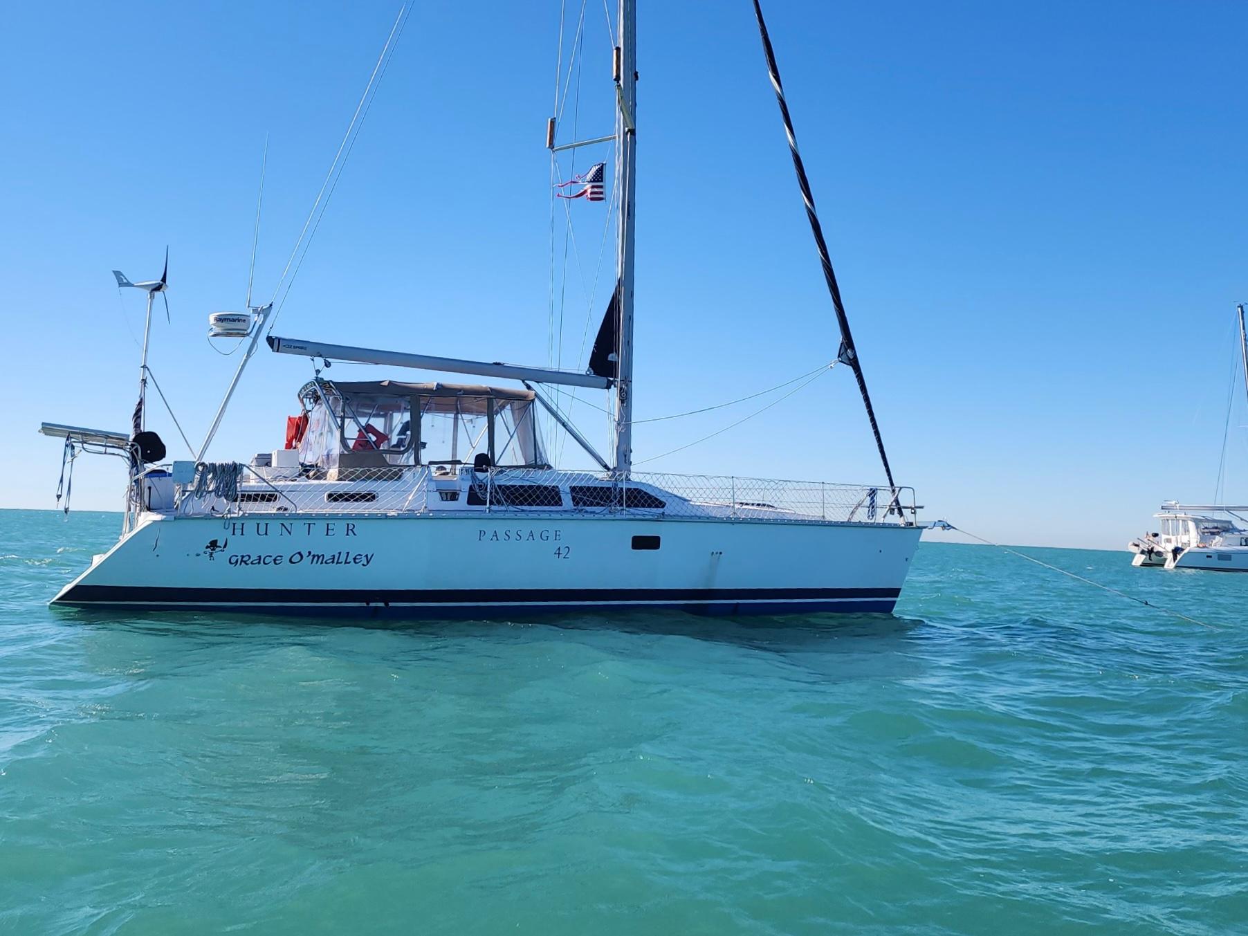 1995 Hunter Passage 42