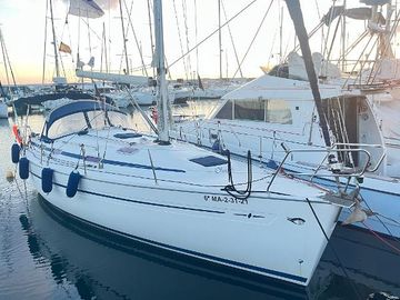 2005 Bavaria 38 Cruiser
