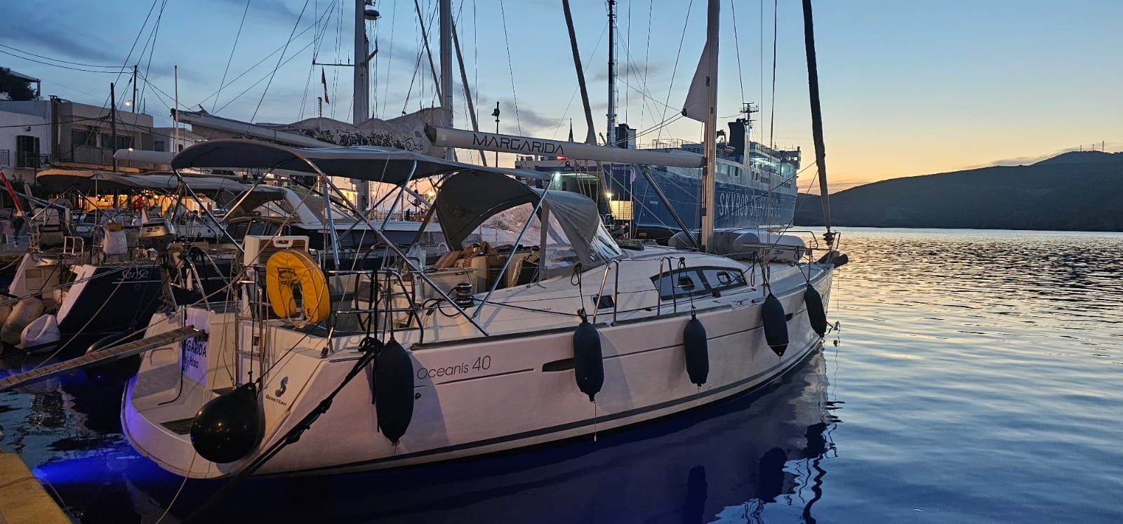 2010 Beneteau Oceanis 40
