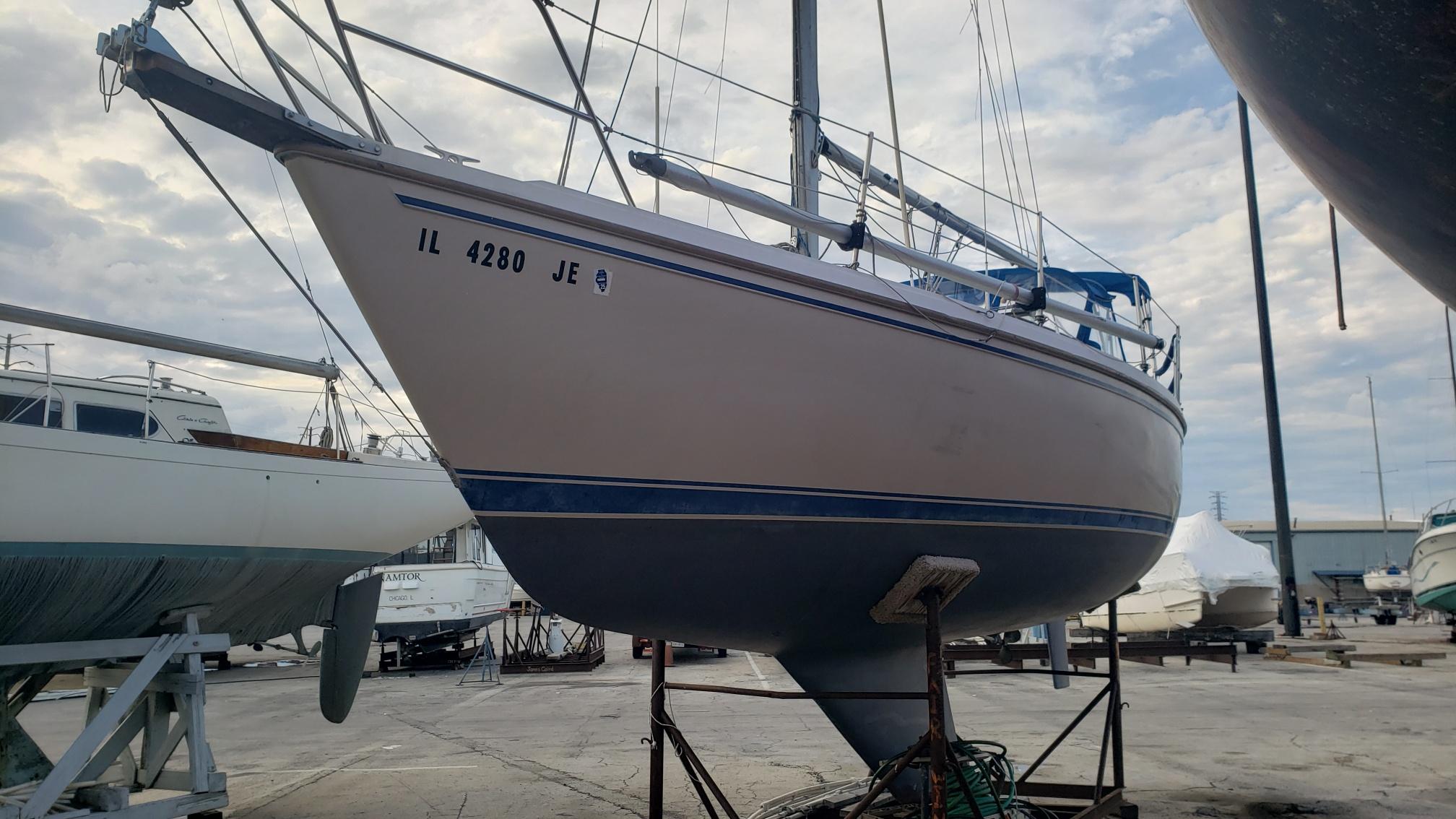 1987 Catalina 30 Tall Rig