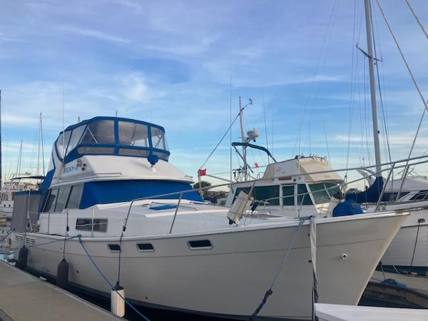 1989 Bayliner 3888 Motoryacht