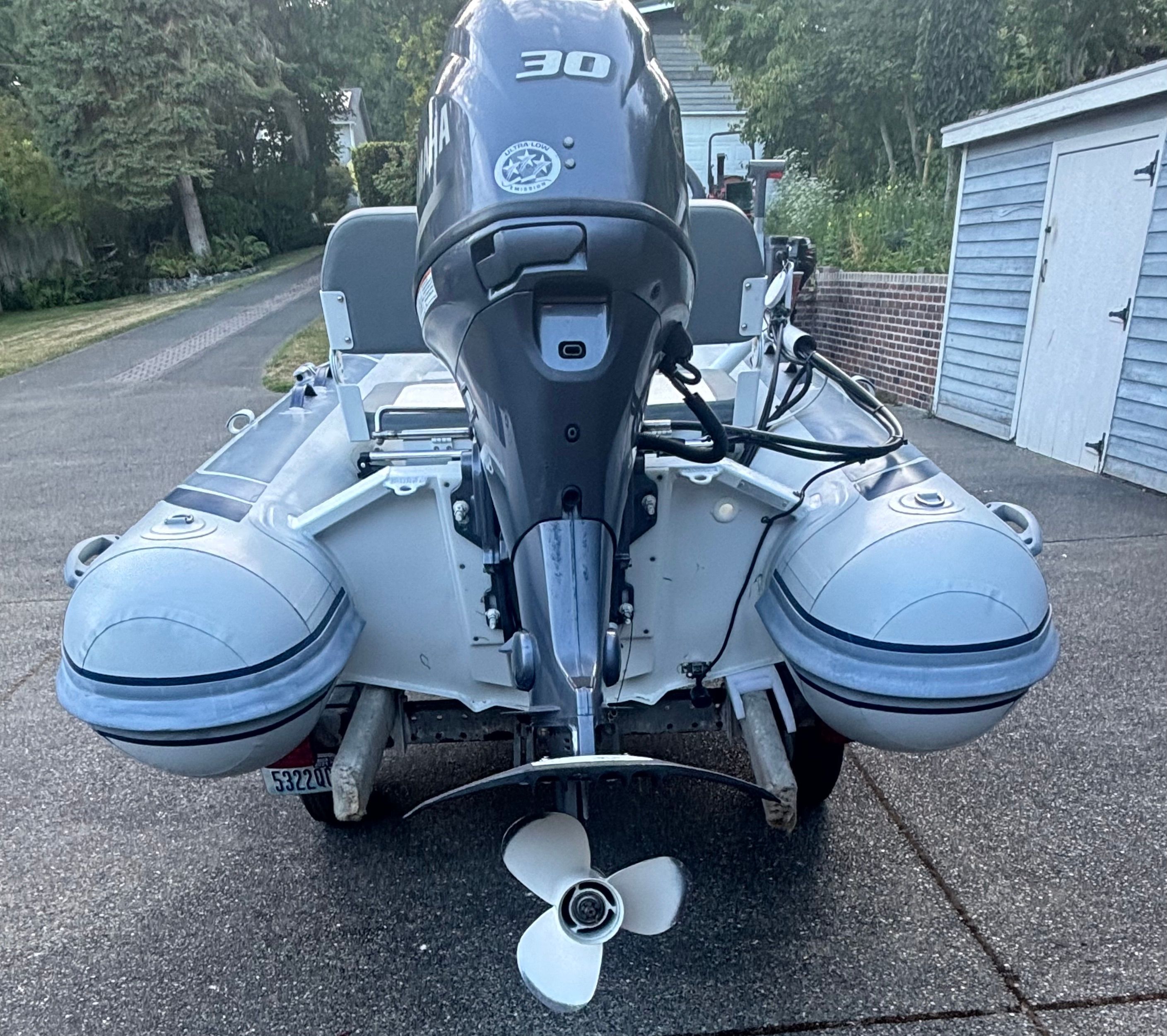 2022 Highfield CL380
