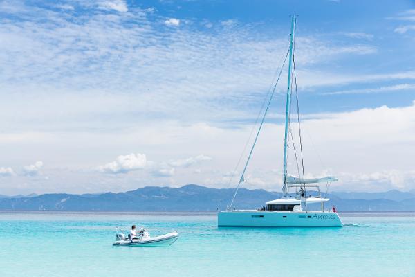 2016 Lagoon 52