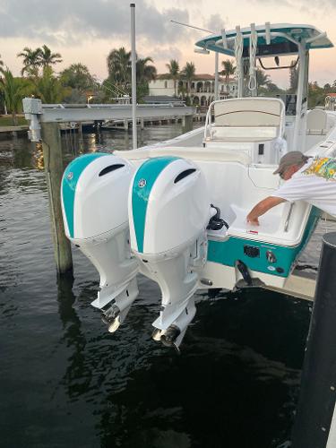 2021 Sea Hunt Ultra 275 SE