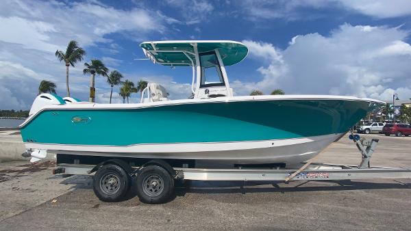 2021 Sea Hunt Ultra 275 SE