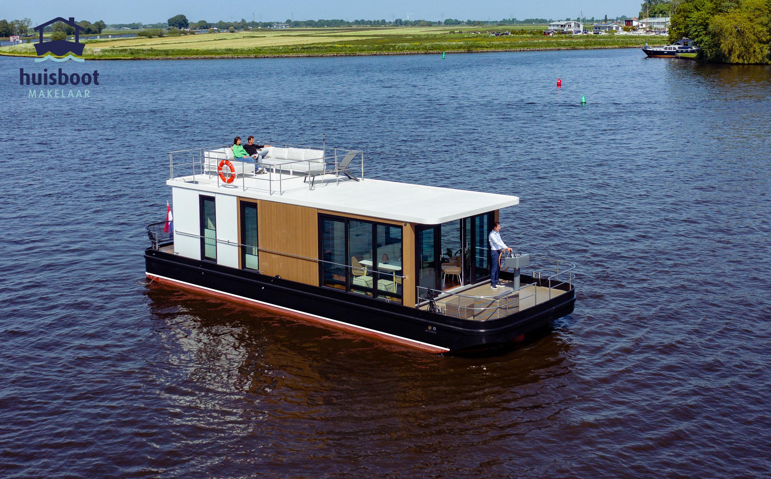 2024 HOMESHIP Lotus Navigator 14 Houseboat