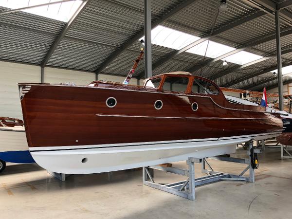2001 Rapsody 29 Ft. OC
