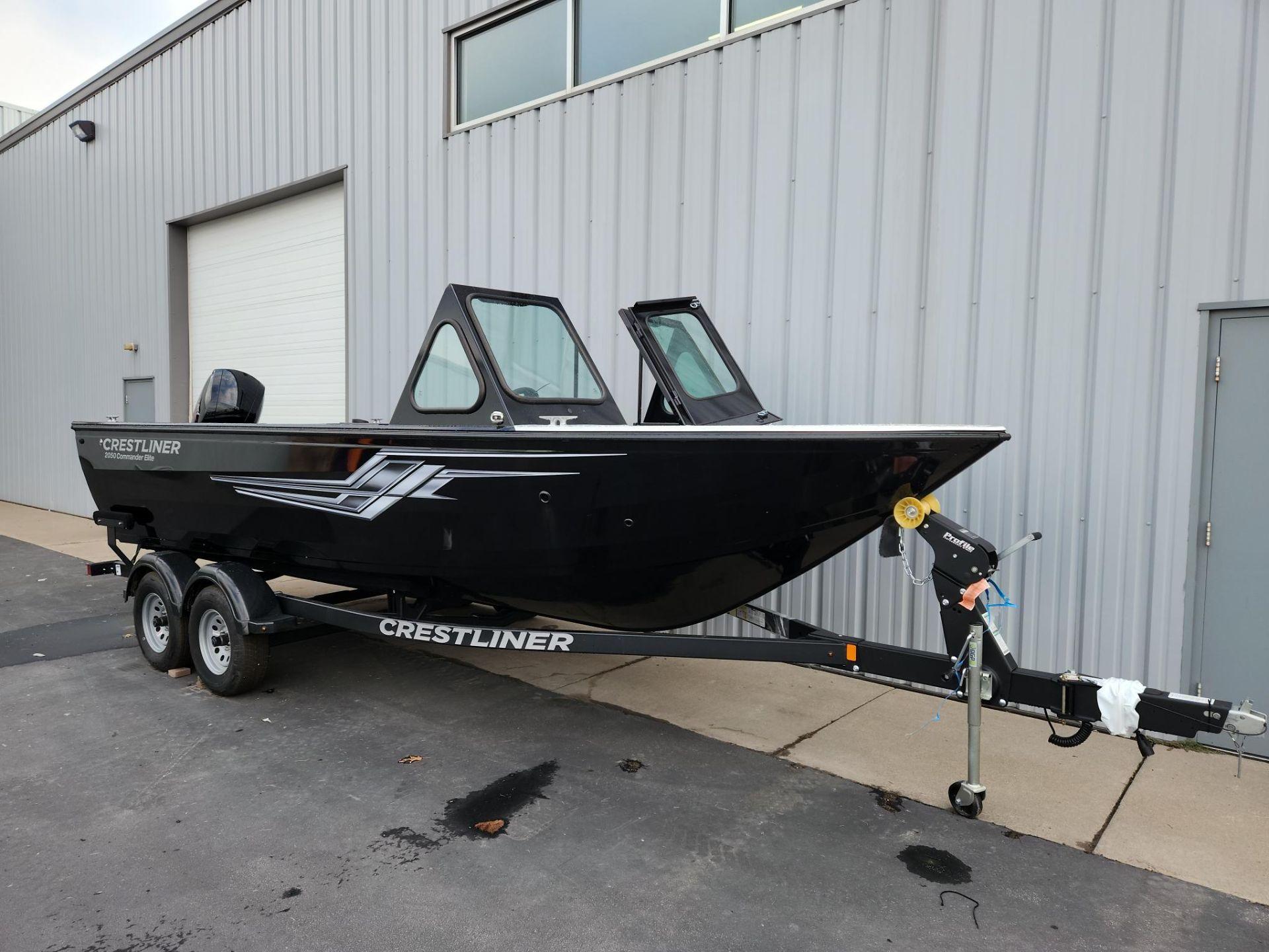 Crestliner 2050 Commander Elite