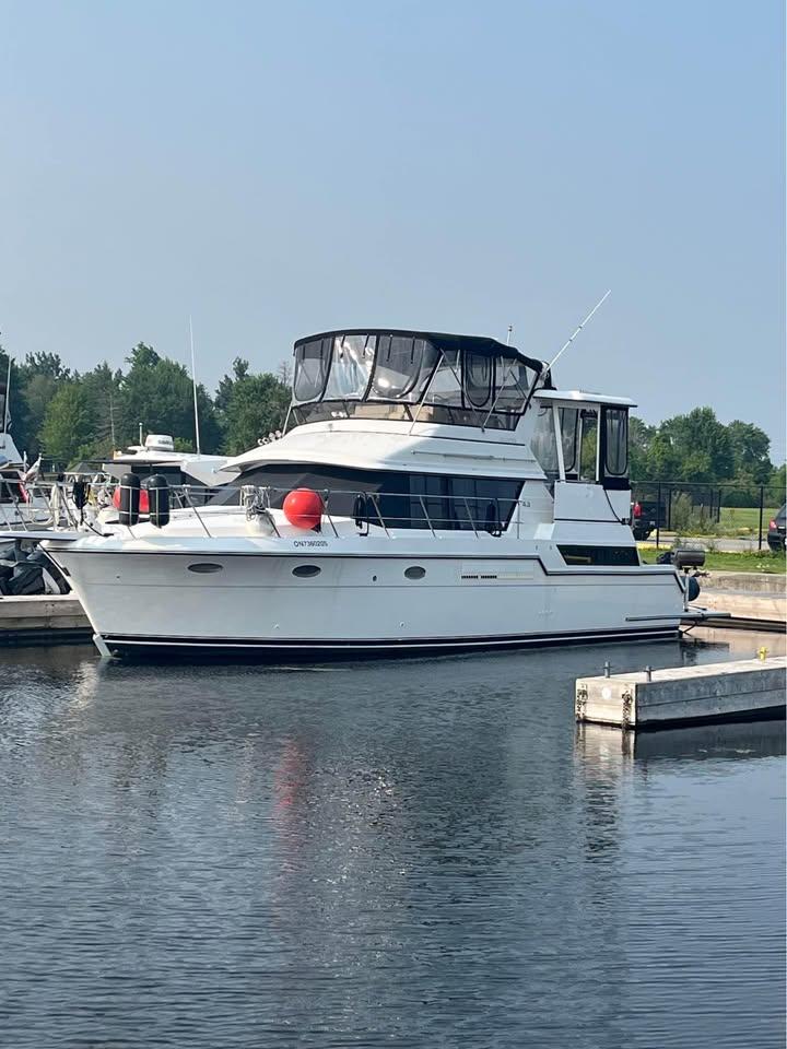 1991 Carver 430